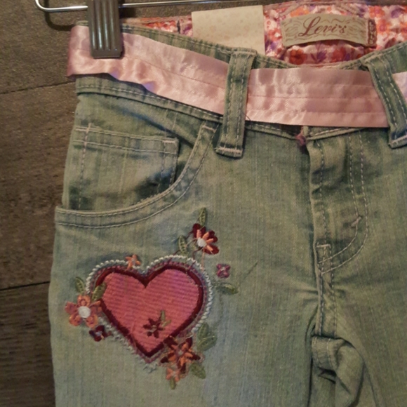 NWT SIZE 4 LEVIS PINK AND WHITE GIRLS JEANS - Picture 8 of 8